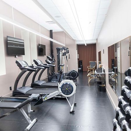 Radisson Collection, Strand Hotel, Stockholm Exterior photo The gym at the London Boat Project