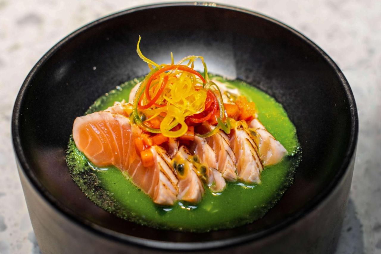 Radisson Collection, Strand Hotel, Stockholm Exterior photo Salmon sashimi
